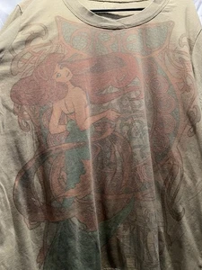 Camisa Disney Ariel Vitral Manga Larga 2XL Sirenita - Imagen 1 de 3