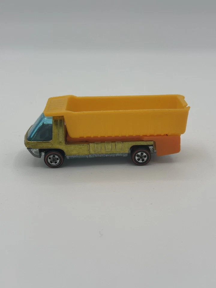 Camión Hot Wheels Redline 1969 The Heavyweights Dept of Sanitation verde HK Foto 1 de 4