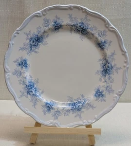 Royal Albert TIFFANY 10.5" Dinner Plate, Bone China Made In England - Picture 1 of 6