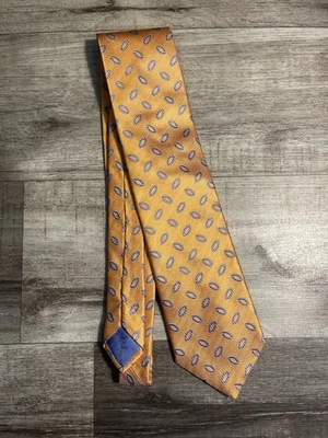 "Corbata James de 3,5"" x 58"" de largo con estampado geométrico naranja brillante y azul usada en excelente estado"  Foto 1 de 4