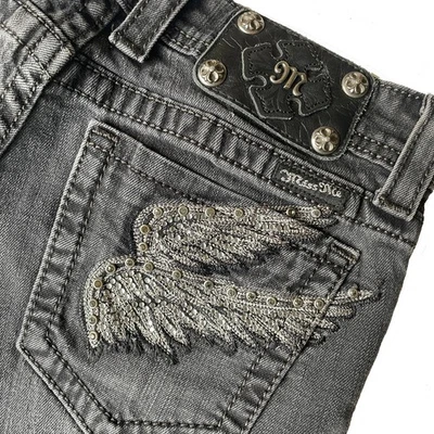 Pantalones de mezclilla ajustados Miss Me adornados con alas bordadas negros desteñidos 29 x 31 Foto 1 de 4