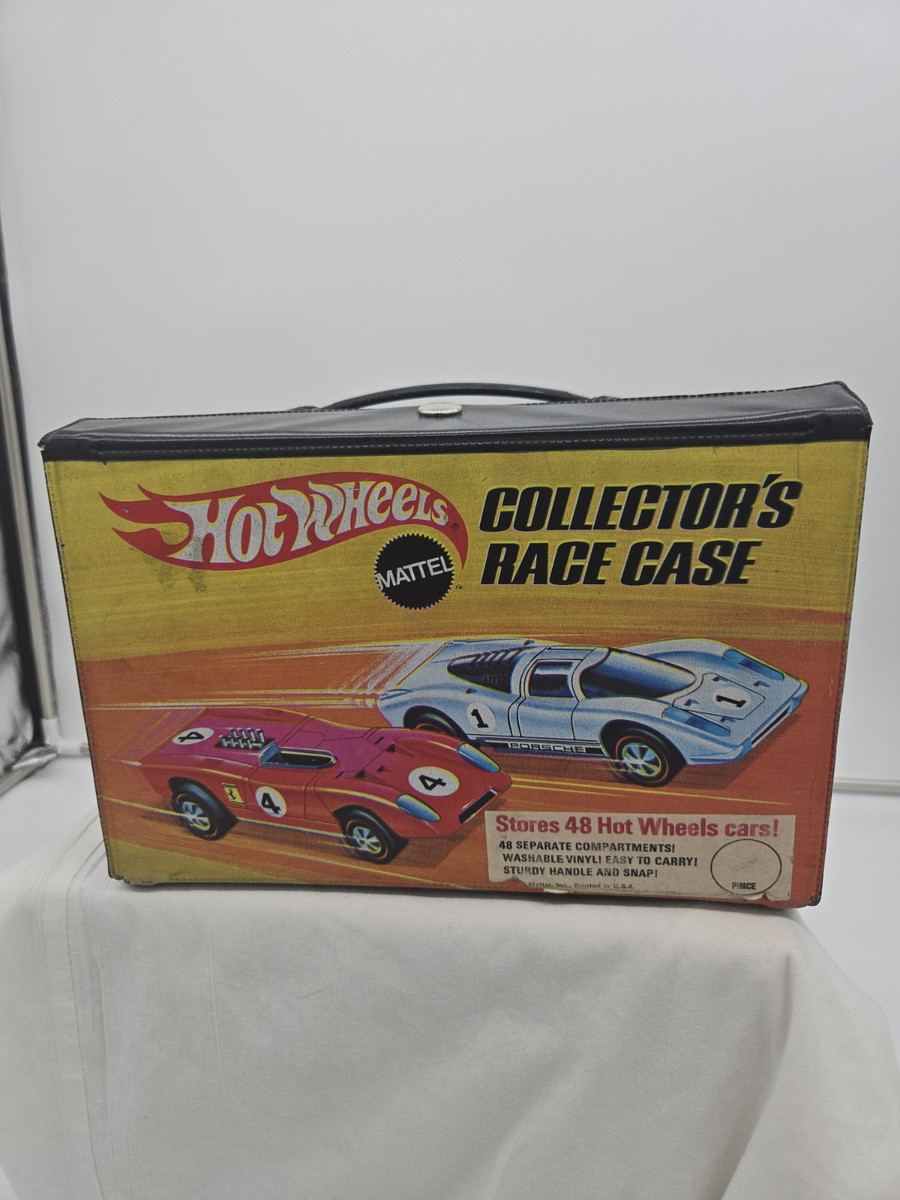 Hot Wheels 48 Car Case In Vintage Manufacture Diecast Cars Hot Wheels 48 Car Case In Vintage Manufacture Diecast Cars