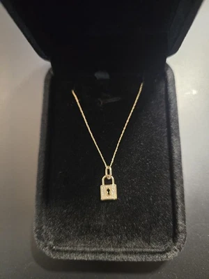 Colar cadeado feminino de ouro 10k com pingente 18" - Imagem 1 de 4