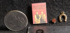 Cowboy Homosexual Book (Not Open) Horseshoe & Star Decoration 1:12 Mini 6957 - Picture 1 of 3