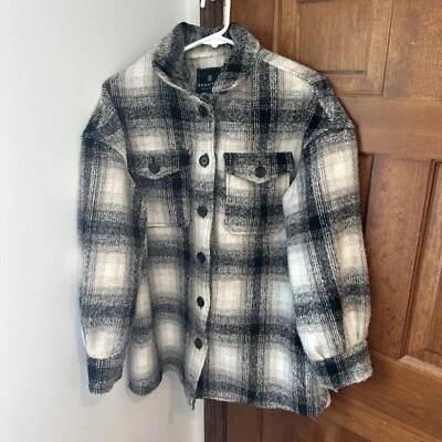 Chaqueta polar Bagatelle para mujer multicolor a cuadros manga larga botón talla mediana Foto 1 de 4