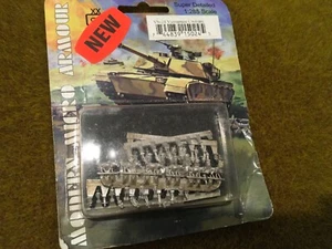 GHQ Modern Micro Vietnam 1/285 Vietnamese Civilians Pack New Reduced - Picture 1 of 4