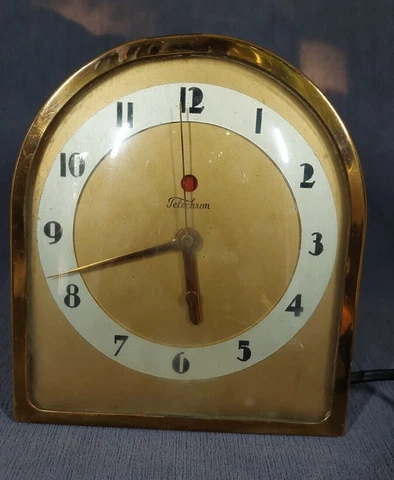 Vintage Telechron Art Deco Electric Clock Model 4F67,  Works,  Red Dot Cover