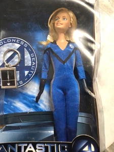 Mattel 2005 Barbie Invisiable Woman mit Schlüsselanhänger Fantasic 4 NEU - Bild 1 von 3
