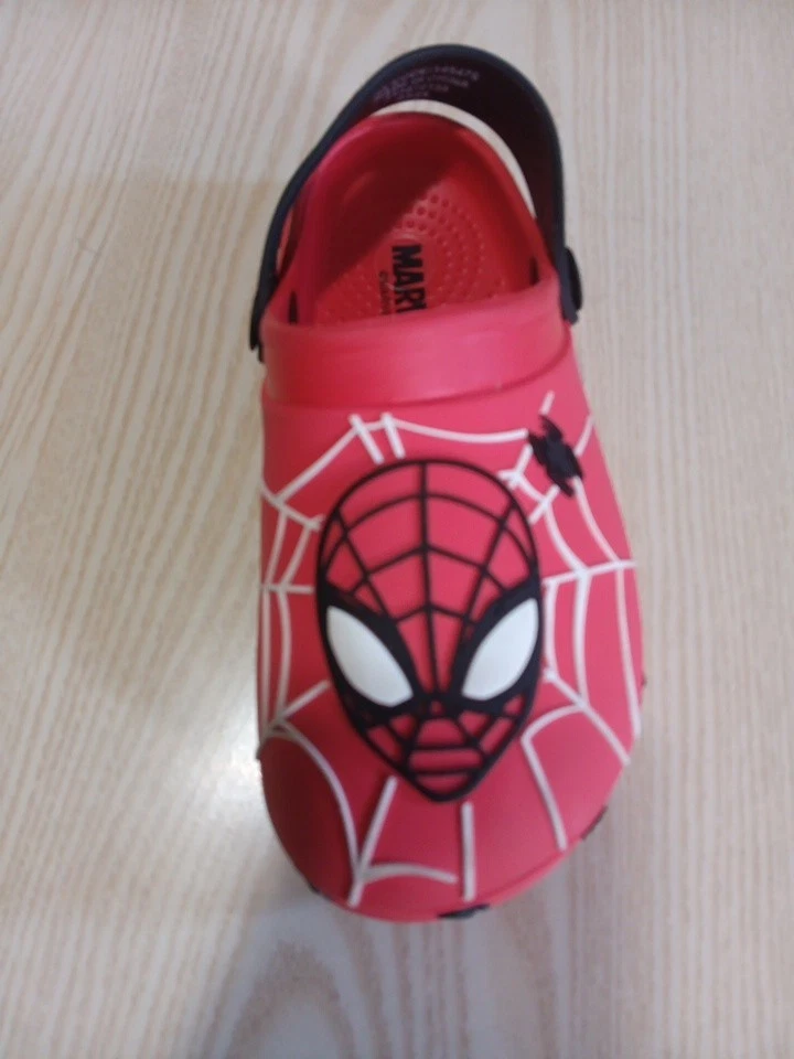 Zapatos de cocodrilo para niños Spiderman niños y niñas Zapatos de playa Zapatillas Sandalias Antideslizantes Foto 1 de 2