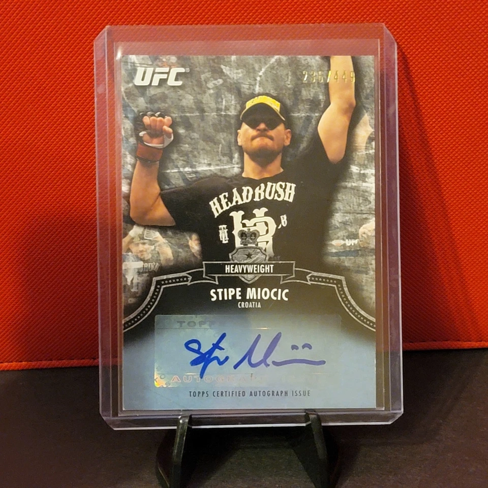 Stipe Miocic - 2012 Topps UFC Bloodlines Autographs - 236/449 - #A-SM - Auto - Image 1 of 1