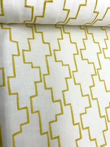 Tela de decoración de azafrán bordada 4,6 John Lewis Steps ENVÍO GRATUITO - Imagen 1 de 4