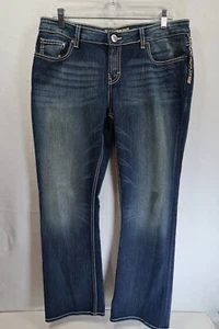 BKE Jeans Womens 34x31.5 (34X31) Kate Bootcut White Stitch Distressed Stretch - Picture 1 of 10