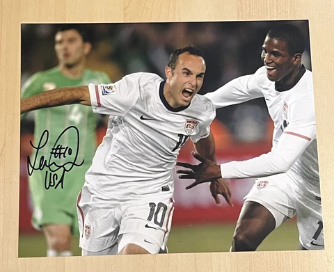 LANDON DONOVAN HAND SIGNED 8x10 PHOTO AUTOGRAPHED USA MENS SOCCER LEGEND COA Cover