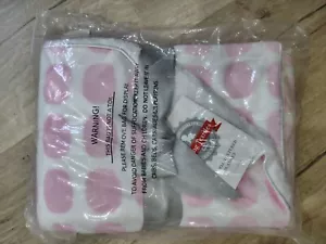 living textiles baby blanket white/pink - velboa textured 75x100 - Bild 1 von 2