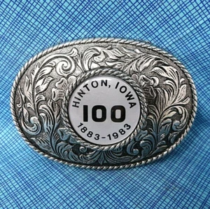 Hinton Iowa 100 Years Belt Buckle 1883 1983 Commemorative Vintage .DBD568 - Picture 1 of 7