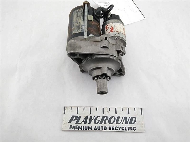 Motor de arranque Honda Civic Coupe D16Y8 1,6 L 4 cilindros compatible con 1996-2000 96 Foto 1 de 4
