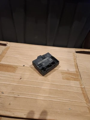 AUDI A3 QUATTRO 2015-2020 8V PUERTA DELANTERA DERECHA MÓDULO DE CONTROL INFORMÁTICO OEM Foto 1 de 4