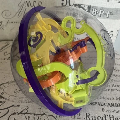 Perplexus THE ORIGINAL 3D Puzzle Ball Maze Game Brain Teaser Toy SpinMaster 2009 - Image 1 of 3