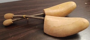 Vintage One Pair Wooden Shoe Tree Extender Stretcher for Shoes - Size 41 - Picture 1 of 3