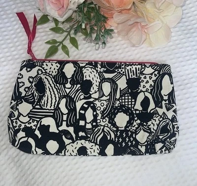 Bolsa de maquiagem cosmética Ipsy X epcWitte preta e branca cabeças sem rosto 2018 - Imagem 1 de 3