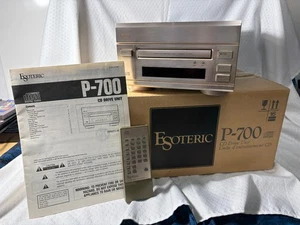 Esoteric P-700 Trasporto CD Disco Drive TEAC Scatola Originale Telecomando Manuale 1992 - Foto 1 di 8