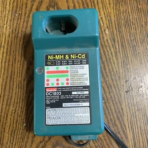 Makita Charger 7.2 V / 9.6 V / 12 V, /14.4 V / 18 V / Ni-MH & Ni-Cd / DC1803. B6 - Picture 1 of 7