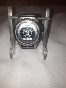 Vintage 1997 Oakland Raiders Fossil Watch NFL Las Vegas Raiders New Battery MINT - Picture 1 of 9