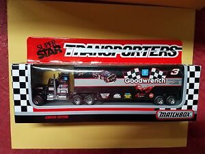 Matchbox Dale Earnhardt Sr #3 Super Star 1992 Goodwrench Transporter 
