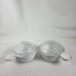 Set Of 2 Pyrex Corning Grab It Bowls P-150-B With Lids P-150-C Diffrent Years - Picture 1 of 20