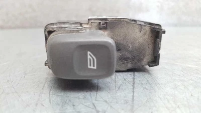 30889759 Mando Elevalunas Trasero Derecho para VOLVO V40 FAMILIAR 1.8 16V 719450 - Imagen 1 de 4