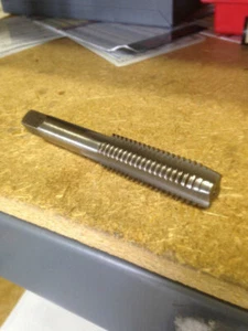 M14 X 2.0 ALTA VELOCIDAD ACERO 4 FLAUTAS GRIFO IZQUIERDO ENCHUFE - Imagen 1 de 1