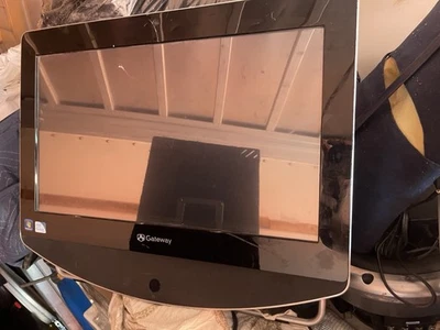 Gateway ZX4931-31e 21.5in. , Intel Core Duo, 3.2GHz, 4GB) All-in-One Desktop  - Image 1 of 4