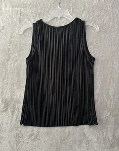 H&M Top Womens Small Black Sleeveless Pleated Sleek Elegant Flowing Blouse - Picture 1 of 7
