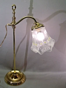 Jugendstil - Tischlampe aus Messing und geaetztem Glas um 1900 - Bild 1 von 4