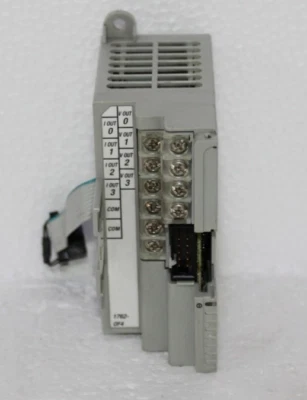 Allen Bradley 1762-OF4 SER: A MicroLogix 1200 4 Channel Analog Output Module - Bild 1 von 4