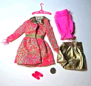 VTG Barbie Special Sparkle #1468 Outfit Set 1970 Coat Gold Skirt Top Shoe Hanger - Picture 1 of 20