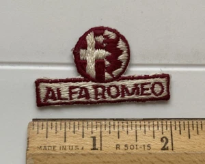 Alfa Romeo Auto Car Emblem Souvenir 1 7/8" lang bestickt Patch Badge - Bild 1 von 2