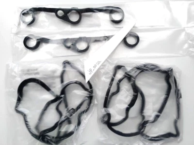 Infiniti Genuine Valve Cover Gasket  VQ37VHR 13270-EY01A 13270-EY01B 13271-EY00A - Image 1 of 4