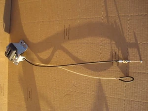 2001-2004 MERCEDES SLK 230 TRUNK LOCK LATCH REAR RIGHT SIDE 1708200110 OEM - Picture 1 of 4