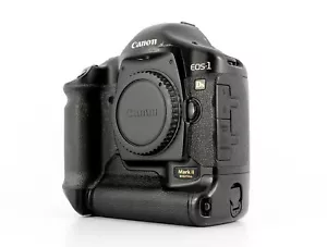 Canon EOS 1DS Mark II 16,7 megapixel fotocamera reflex digitale - Foto 1 di 4