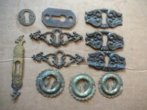 Lot of 11 Antique ESCUTCHEONS Brass & Steel Key Hole Covers - Two 3's & 1 Pair - Picture 1 of 4