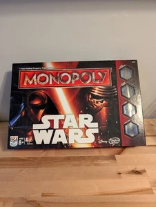 Star Wars The Force Awakens Monopoly Fast Dealing  Complete Hasbro Disney - Picture 1 of 5