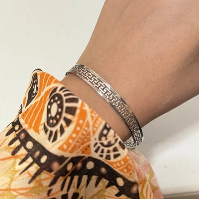 Dainty Sterling Greek Detail Bangle - Image 1 of 4