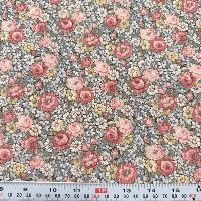 Vintage Joan Kessler Concord Floral Cotton Fabric FAT EIGHTH 9" x 22" - Image 1 of 2