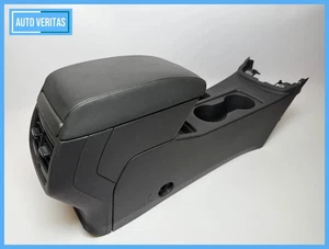 Original Seat Leon III 3 (5F) centre console storage compartment 5F0 863 243 / 2 - Picture 1 of 10