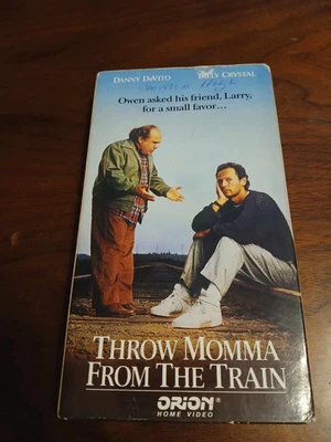 Throw Momma from the Train (1987, VHS) **TESTED** - Image 1 of 3