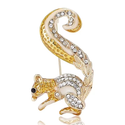 Vintage Gold Squirrel Brooch Sparkling Crystal Animal Pin Autumn Fall Gift Jewel - Image 1 of 4