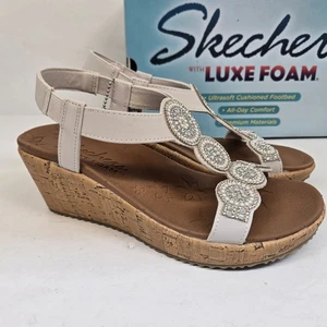 Skechers Beverlee Date Glam Damen-Keilsandale Größe 6 M cremeweiße Riemen 119010 - Bild 1 von 10