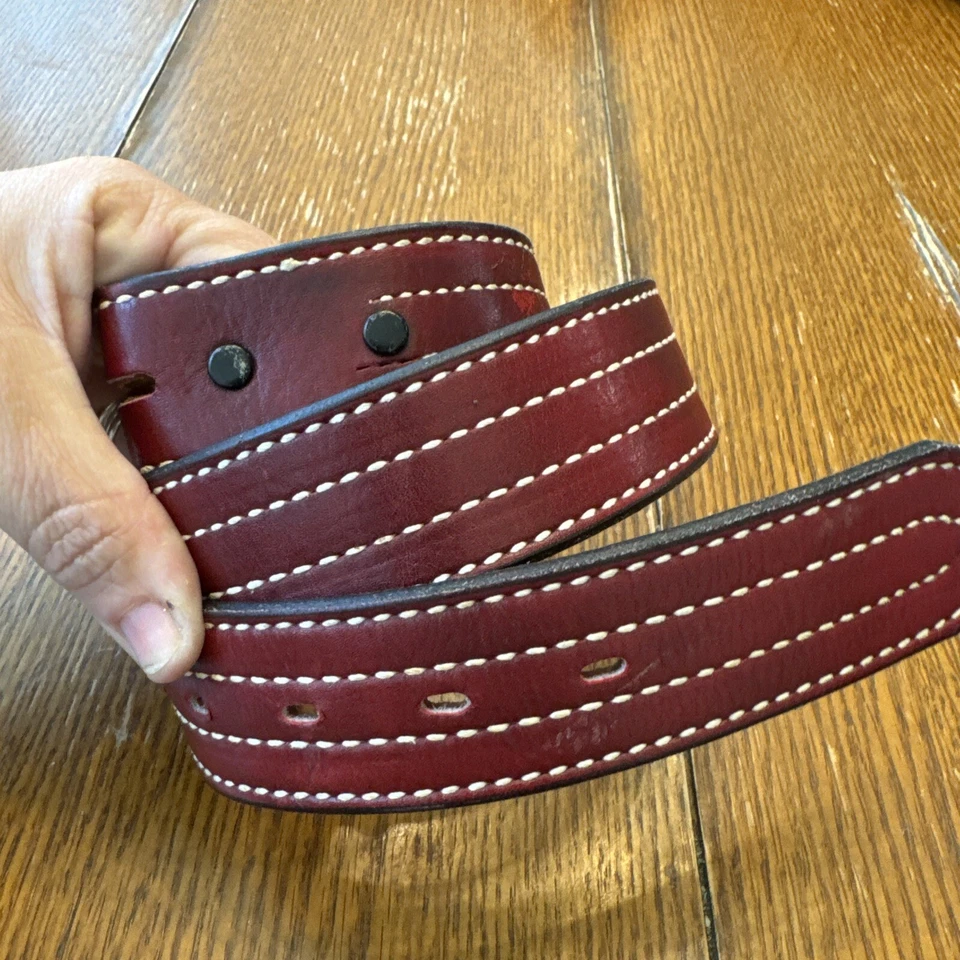 Justin Buggy Whip 28 Inch LeatherBelt Beautiful Red W/ White Stitching No Buckle - Image 1 of 4