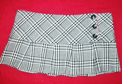 "RARE" WET SEAL LOW-RISE PLAID PUNK PLEATED 3 BUTTON SIDE MINI SKIRT SIZE LARGE - Image 1 of 4